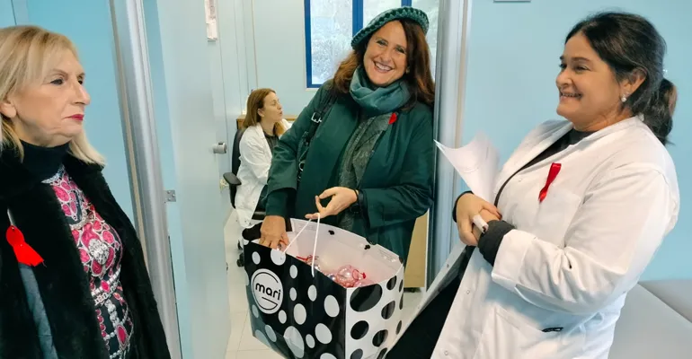 Amore_e_rispetto-palle_natalizie-01