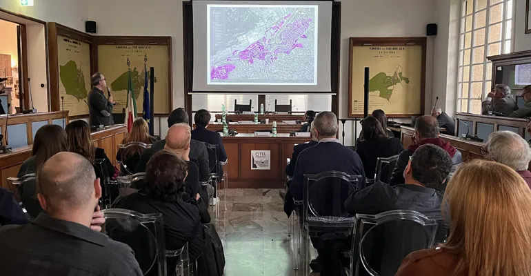 Collefderro-Citta-900-urbanistica-11