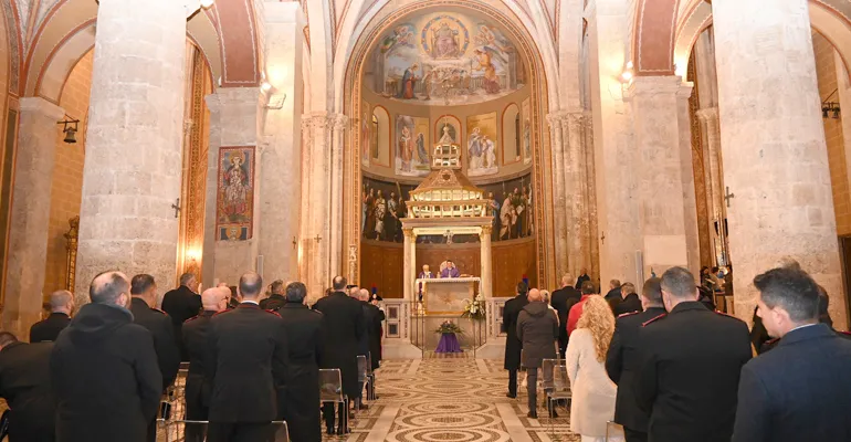 Carabinieri-Fr-Messa_Natale-1