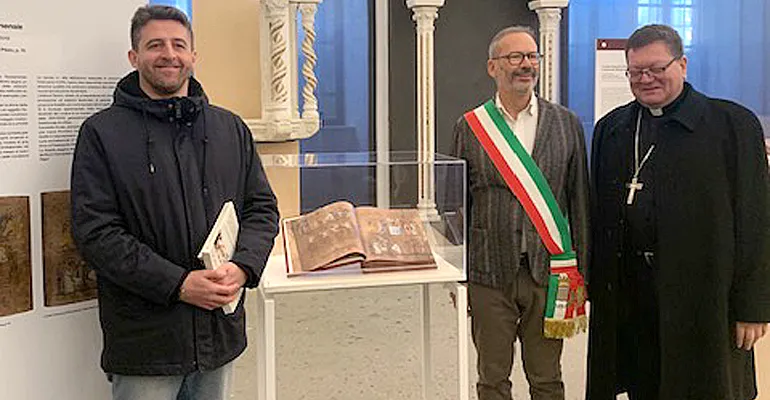 Codex Purpureus Rossanensis-00