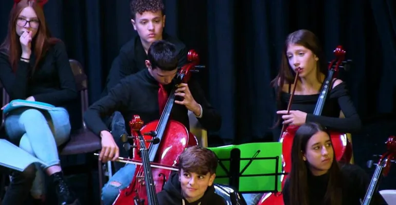 Colleferro-Concerto-Natale-Margherita_Hack-2025-12