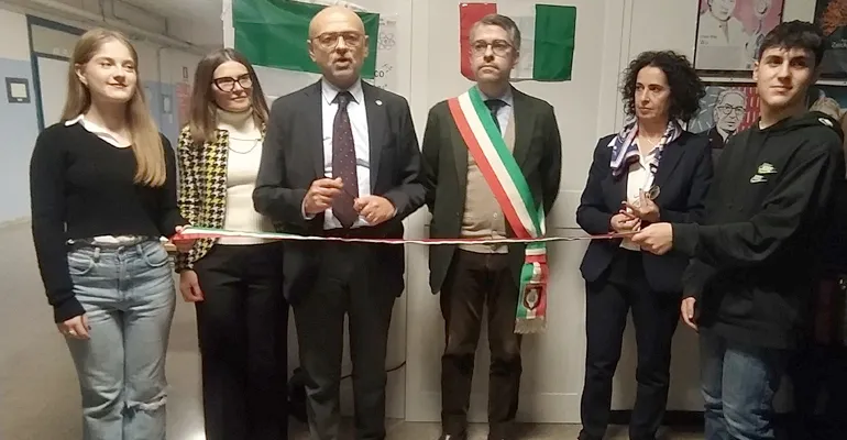 Colleferro-Liceo_Marconi-inaugurazione-laboratori_fisica-4