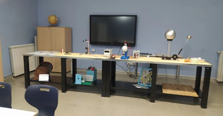 Colleferro-Liceo_Marconi-inaugurazione-laboratori_fisica-5