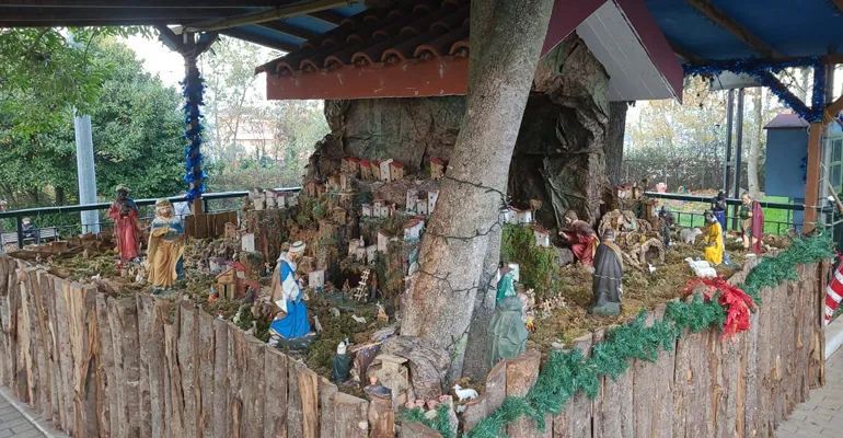 Colleferro-Slitta_Babbo_Natale-Presepe-Colle_SantAntonino-f-4