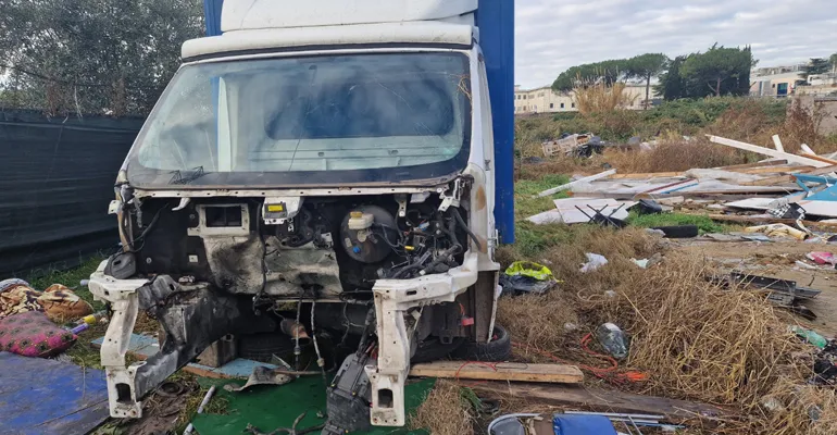 Guidonia-Sgombero insediamento abusivo Albuccione-6