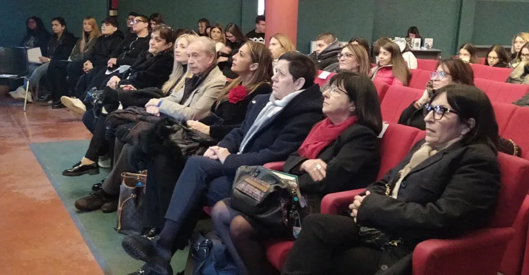 Segni-Eppure_ci_Siamo_Sempre_State-f8