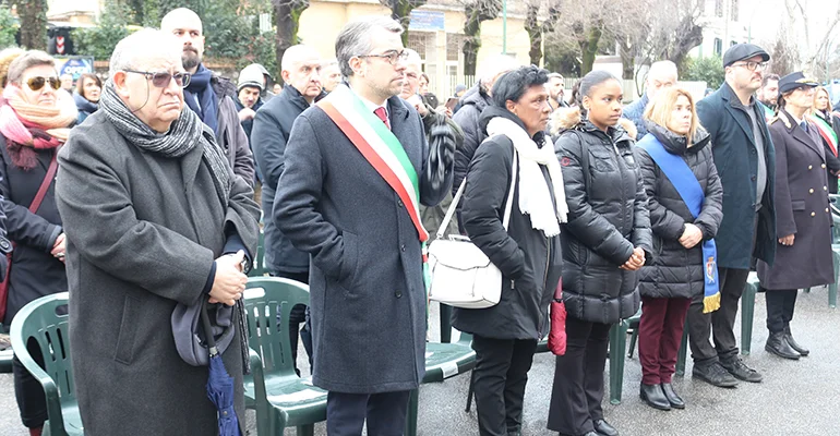 Inaugurazione-monumento-Willy-27