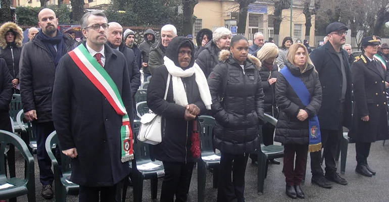 Inaugurazione-monumento-Willy-3