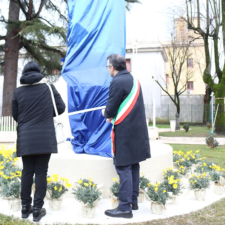 Inaugurazione-monumento-Willy-7