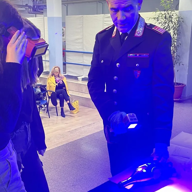 COLLEFERRO – Carabinieri incontrano gli studenti (5)