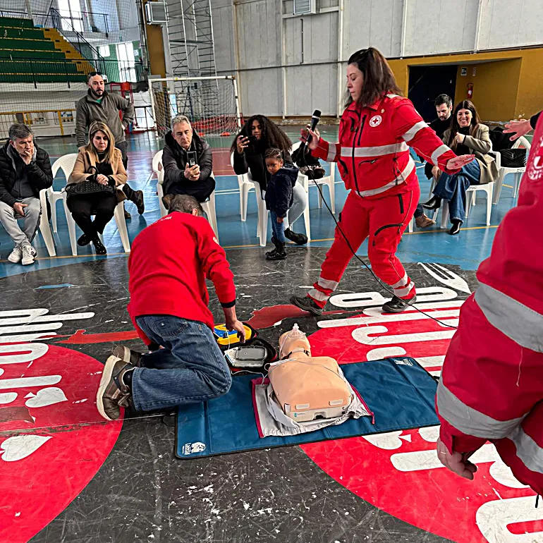 Donazione-defibrillatore-Giuseppe-Cristiano-6