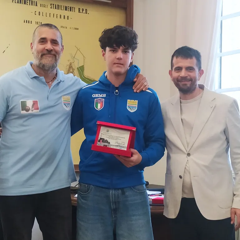 Colleferro-Premiazione-Petali_di_Poesia-q-36