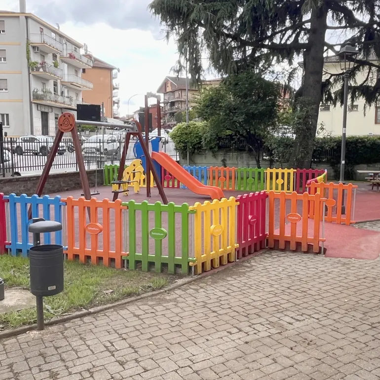 Colleferro_-Inaugurazione-Giochi_bimbi-Giardino_Rosciani-q-2