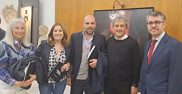 Roma-Palazzo_Valentini-Mostra-pittura-Pigliacelli-InteriorExterior-f-11