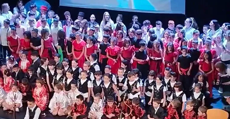 Colleferro-Carlo_Urbani-recita_fine_anno-f-1