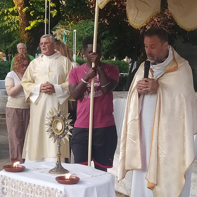 Colleferro-Processione-Corpus_Domini-2025-q-23