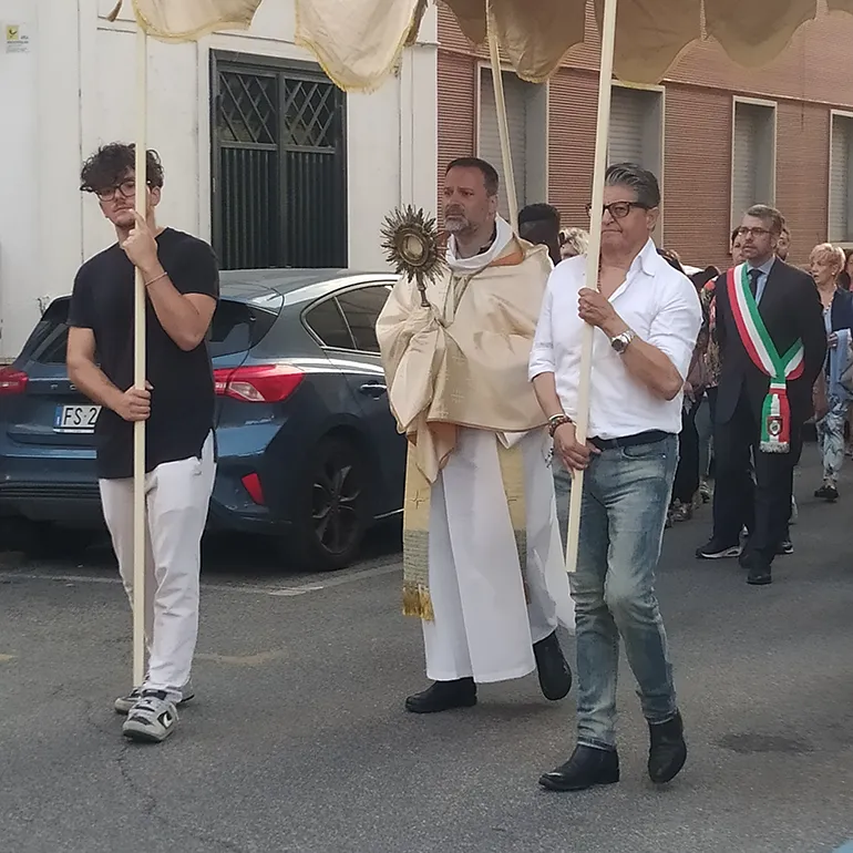 Colleferro-Processione-Corpus_Domini-2025-q-27