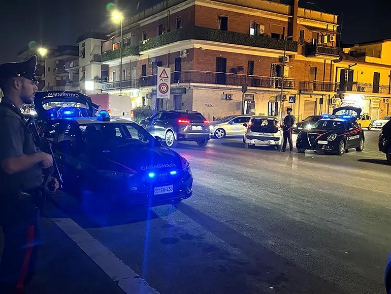 TIVOLI – Controlli dei Carabinieri nel centro storico (1)