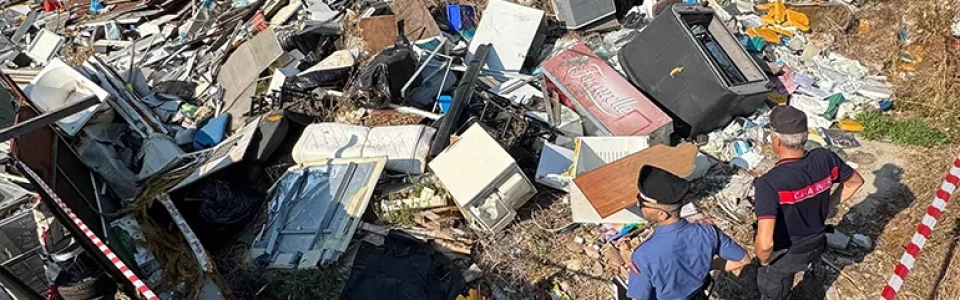 TIVOLI – L’intervento dei Carabinieri presso la discarica abusiva 770(4)