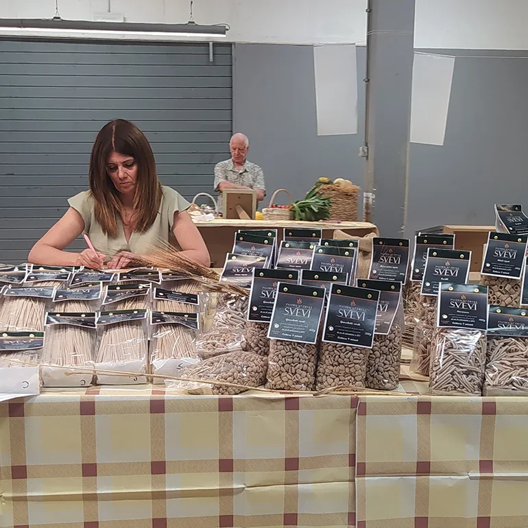 Colleferro-Mercato_Coperto-Sapori-Tradizioni-16