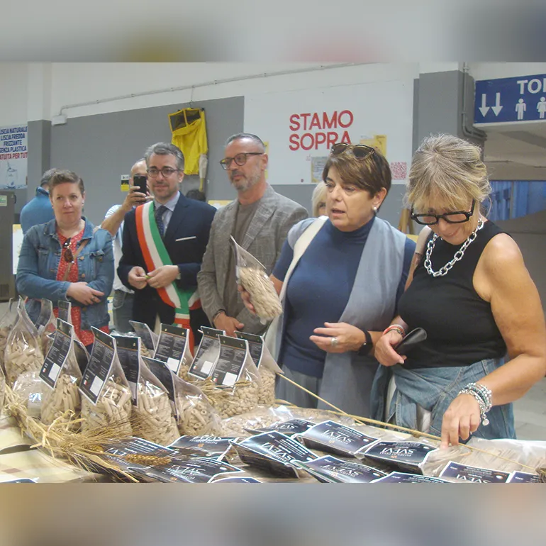 Colleferro-Mercato_Coperto-Sapori-Tradizioni-8