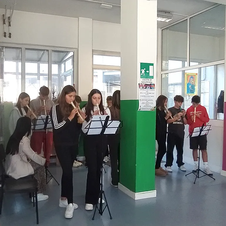 Colleferro-Leonardo-Mostra-Scuola_Arte-q-7