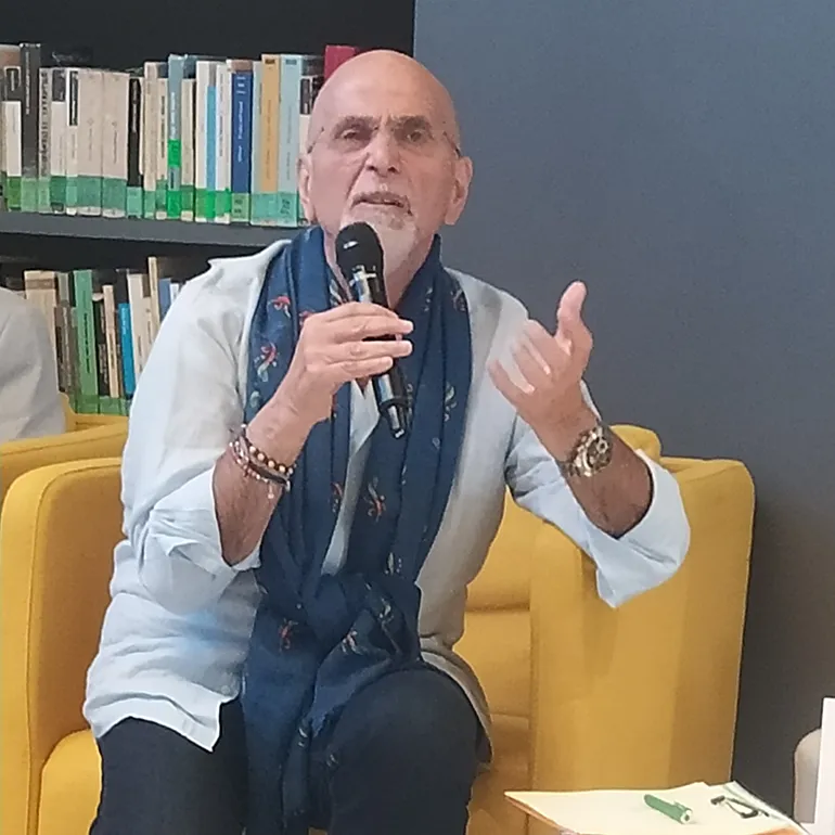 Colleferro-Presentazione_Silloge_Poetica-Ogni_fiore_lo_sa-q-15
