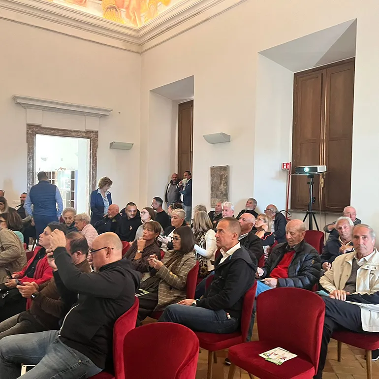 Valmontone-CS-Raccolta_porta_a_porta-q-04