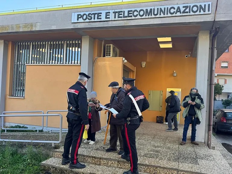 Carabinieri-Uffici_Postali-truffe_anziani-04