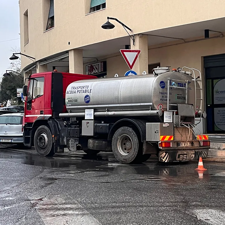 Perdite-acqua-Acea-Autobotte-Piazzale_Matteotti-q