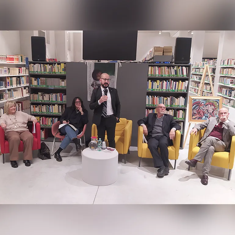 Colleferro-Avis-Petali_di_Poesia-2025-q-10