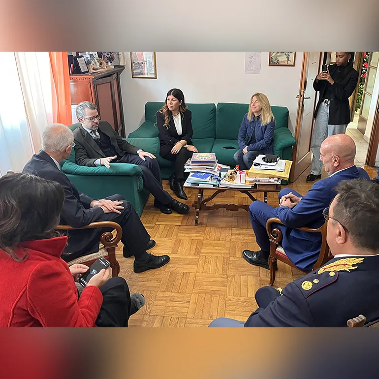 Colleferro-Incontro_istituzionale-Questore_Massucci-Principe_Parodi-Delfino_Sanna-90-q-1