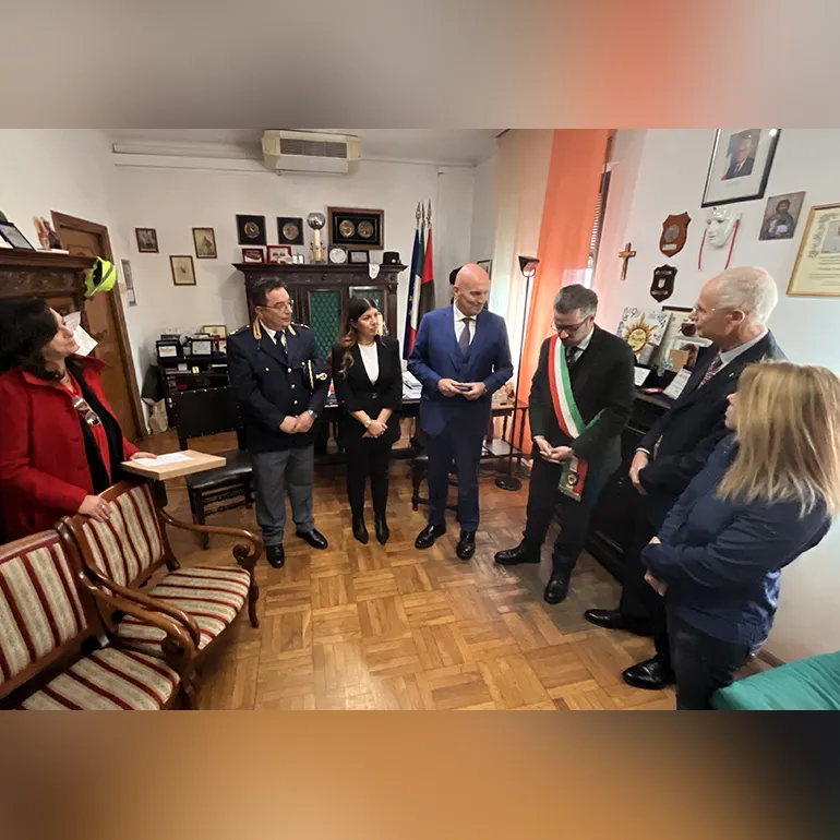 Colleferro-Incontro_istituzionale-Questore_Massucci-Principe_Parodi-Delfino_Sanna-90-q-8