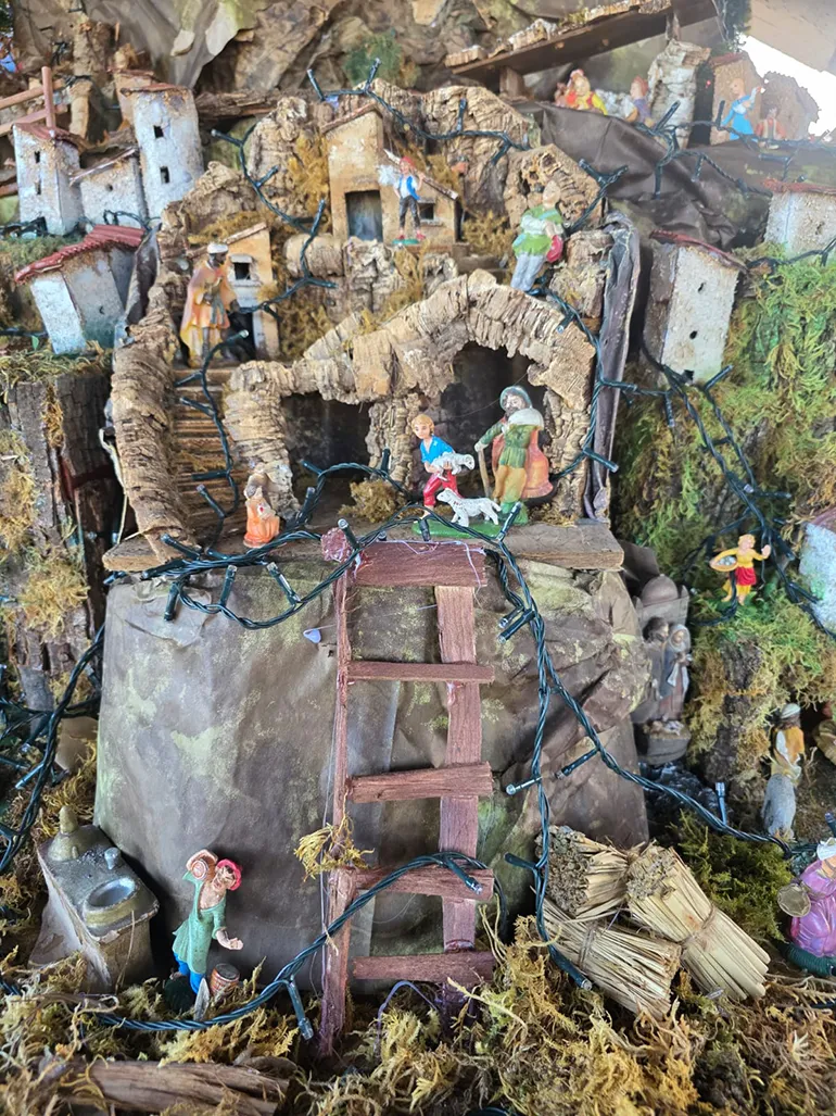 Colleferro-Presepe_Slitta-Colle_S_Antonino-v-1