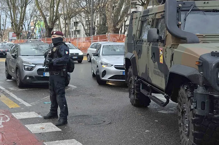 CASILINA – Le attività dei Carabinieri nel quartiere Quarticciolo (2)
