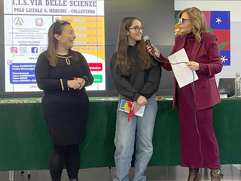 Colleferro-Premiazioni-al-liceo-Marconi-Scuole_Medie-12
