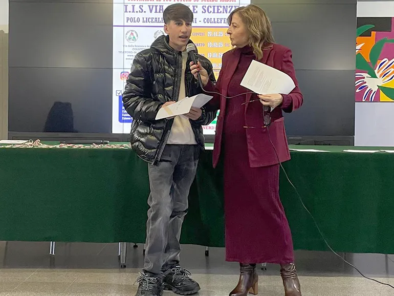 Colleferro-Premiazioni-al-liceo-Marconi-Scuole_Medie-16