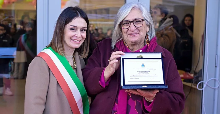 Inaugurazione Sindaca Bernabei e Dirigente Scolastica Di Vietri