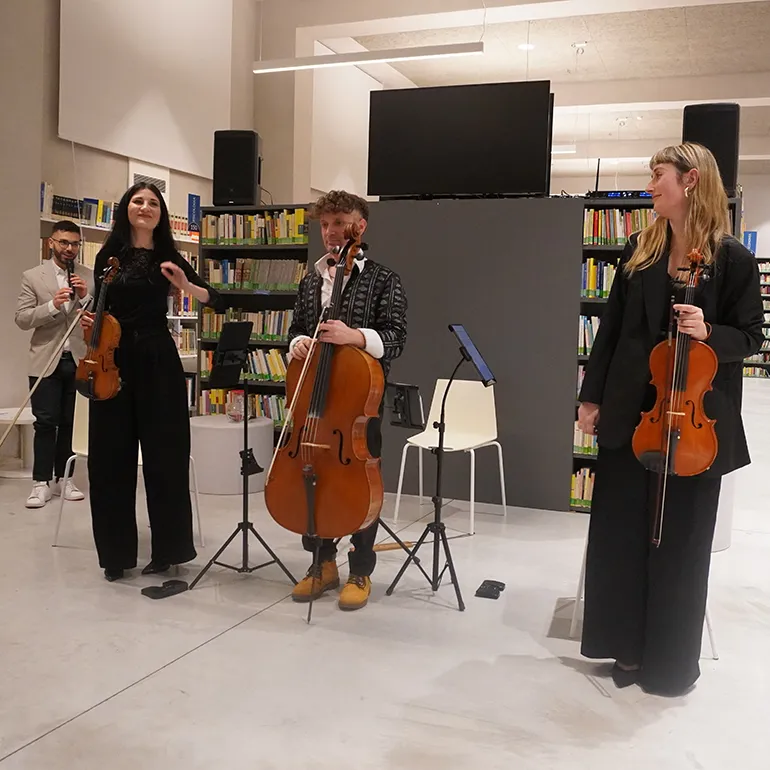 Colleferro-Biblioteca-Trio-Archi-q-19