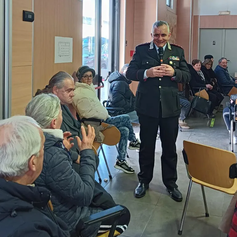 Colleferro-Cultura_legalita-Carabinieri-ICVinciguerra-Presentazione-Guida_alla_citta-q-8
