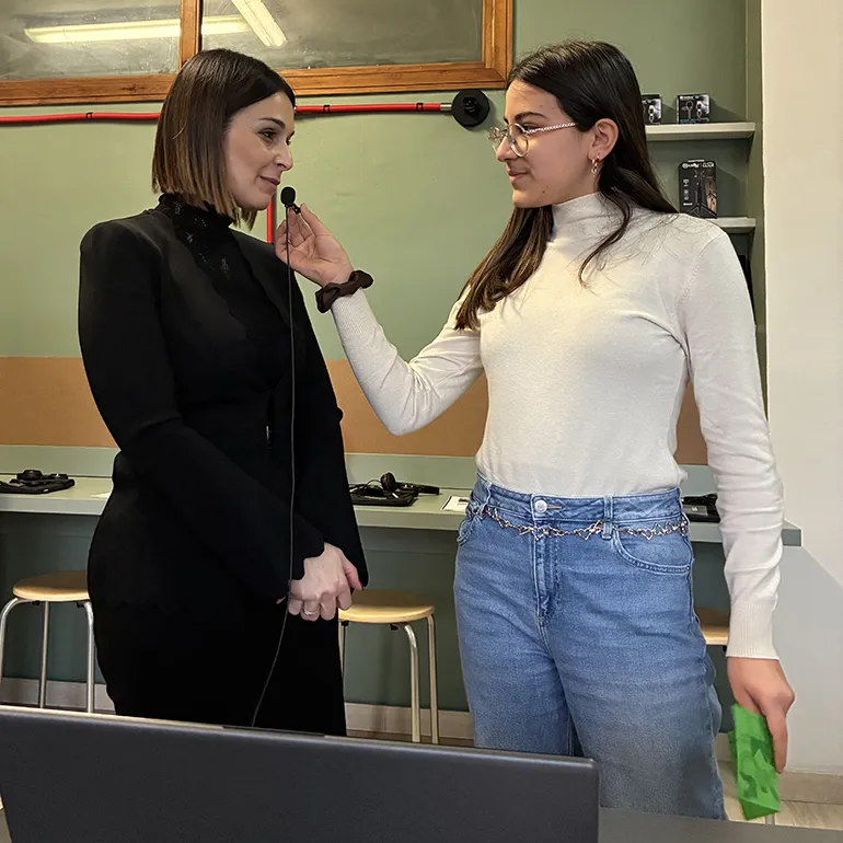 Valmontone-inaugurazione-newsroom-scuola_Zanella-q-3