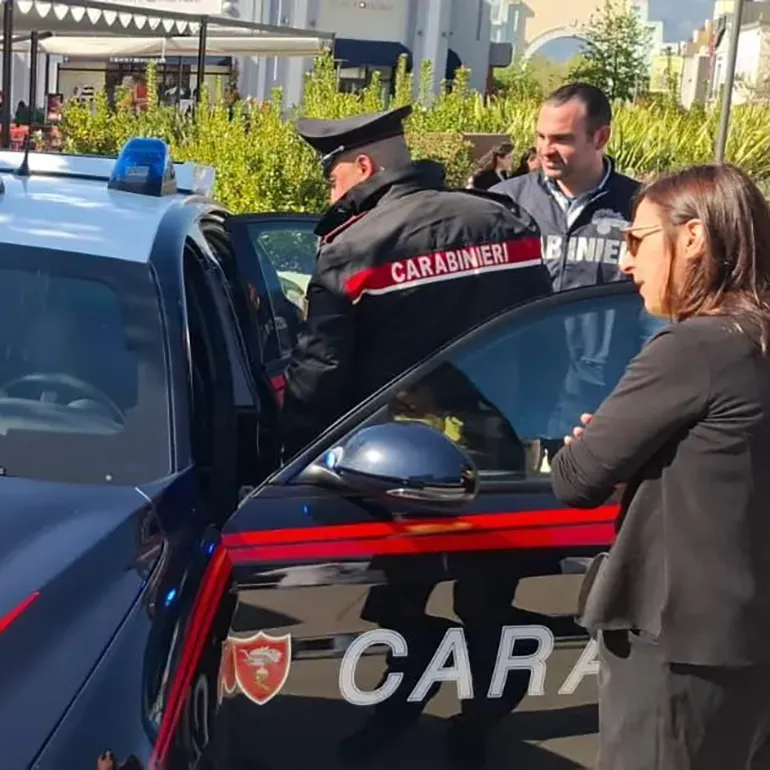 Carabinieri a Valmontone Outlet4