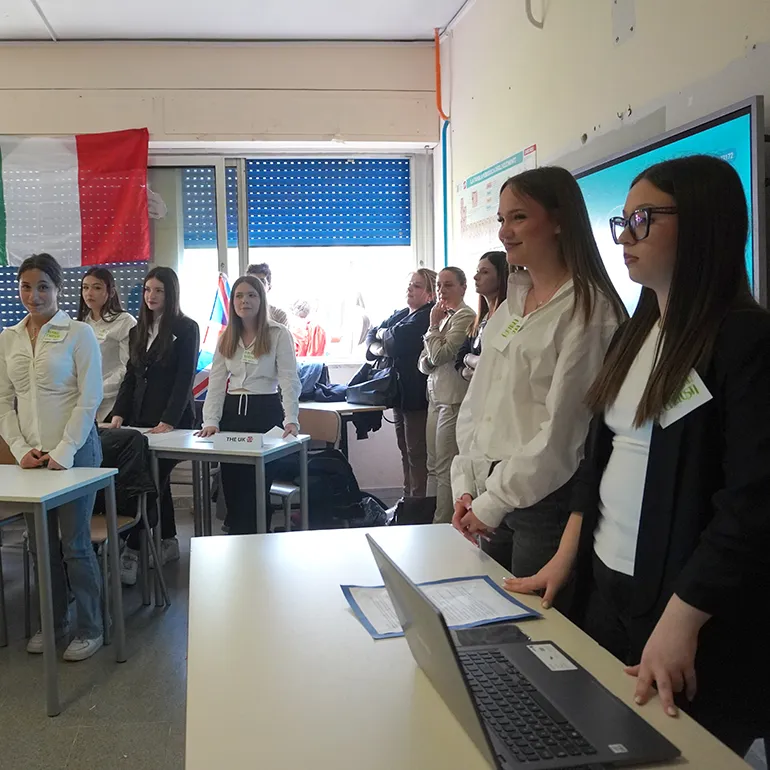Colleferro-Giornata-creativita-Liceo_Marconi-12