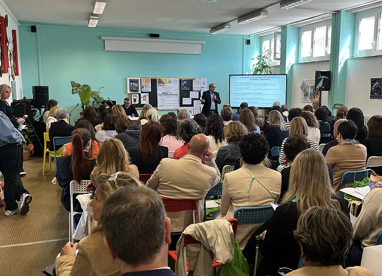 Colleferro-IC_Hack-Convegno_nazionale-Abitare_la_Scuola-557-2