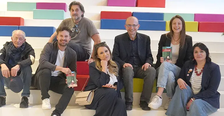 colleferro presentato alla biblioteca r morandi il libro di gaspare dori dal titolo il volo del colibr236 e altri racconti dell8217incredibile da Cronachecittadine.it colleferro presentato alla biblioteca r morandi il libro di gaspare dori dal titolo il volo del colibr236 e altri racconti dell8217incredibile