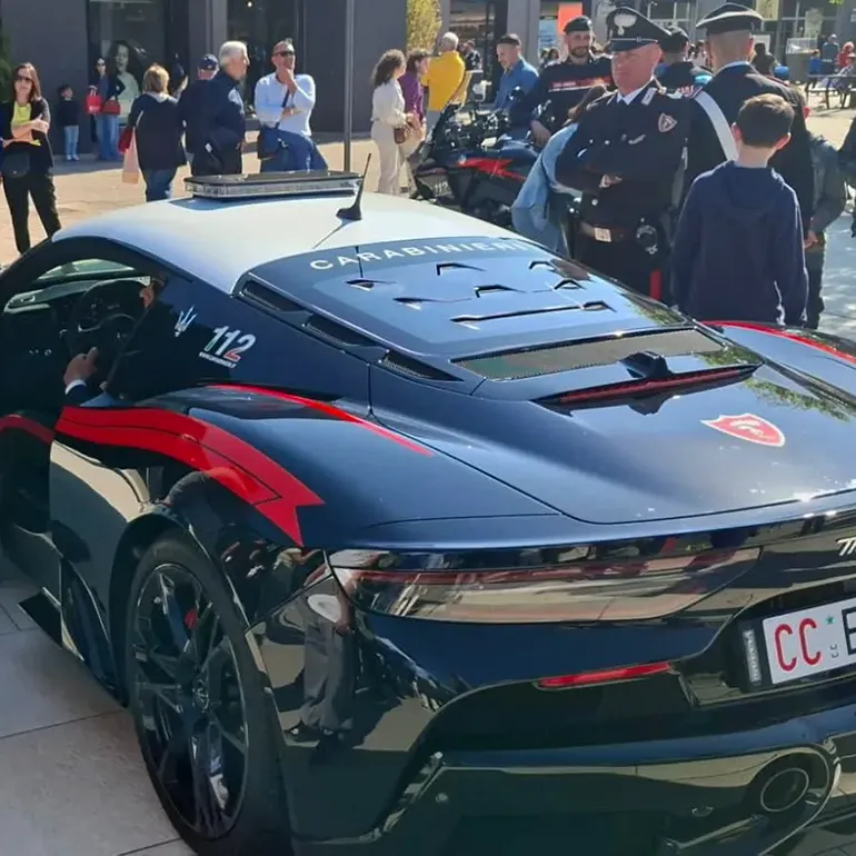 ValmontoneOutlet-Fanfara_Carabinieri-q-13