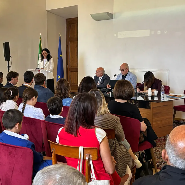 Valmontone-Borsa_studio-Miele_Calvano_26-p-q-4