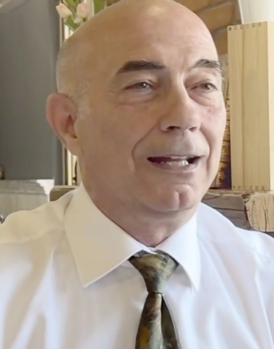 Il Direttore Responsabile Giulio Iannone Direttore Responsabile Giulio Iannone